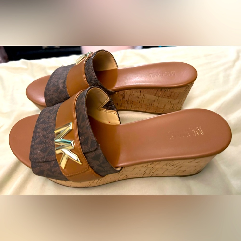 Michael Kors Jilly Platform Slide
